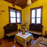 Pigi Tarlampa Hotel 3*