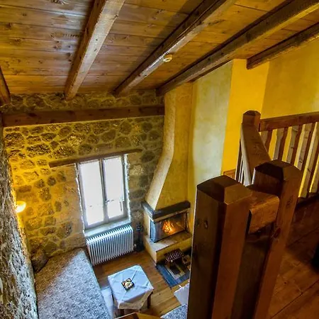 Pigi Tarlampa 호텔 3*