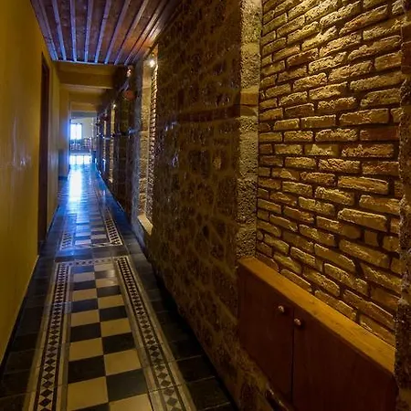 호텔 Pigi Tarlampa 3*