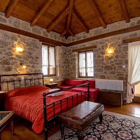 Pigi Tarlampa Hotell 3*