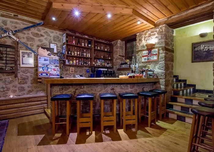 Pigi Tarlampa 3* Ano Trikala